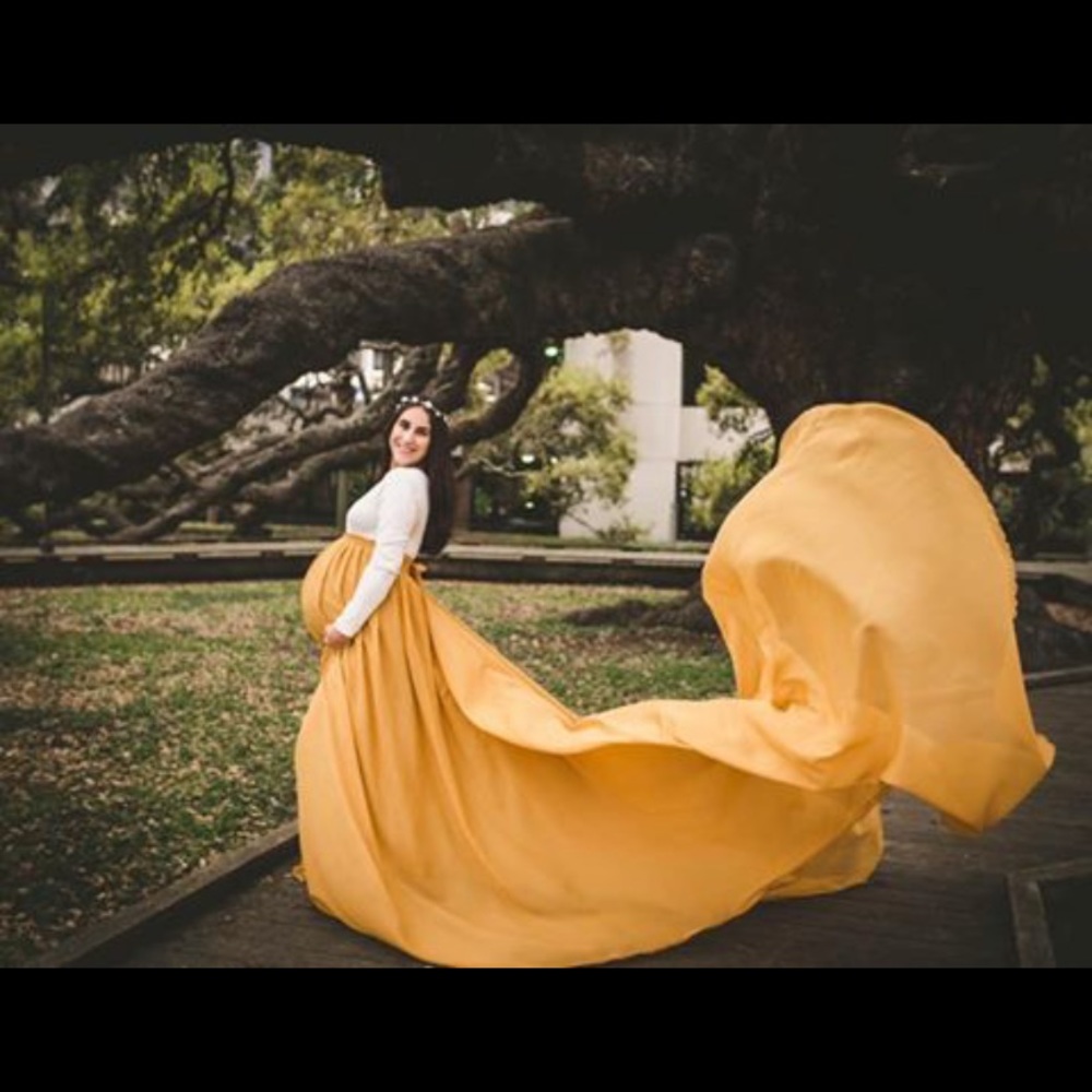 MATERNITY PHOTOSHOOT MAXI SKIRT